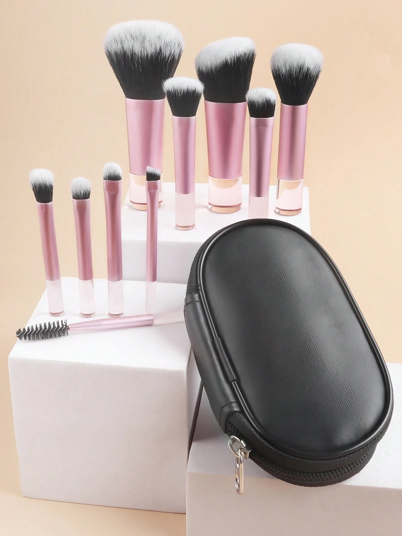 Set of 10 Black Short-handled Makeup Brushes with Storage Bag